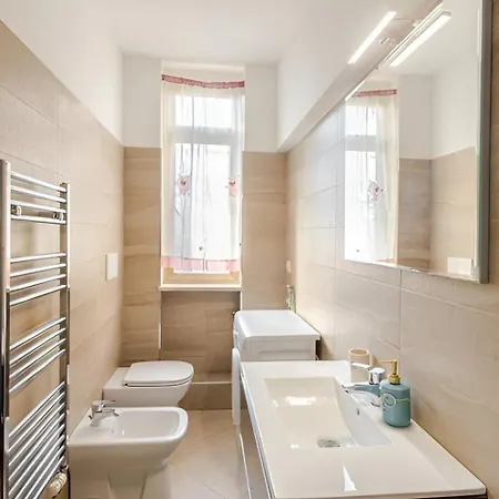 Moderno Monolocale Zona Niguarda Lägenhet Milano