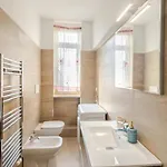 شقة Moderno Monolocale Zona Niguarda *